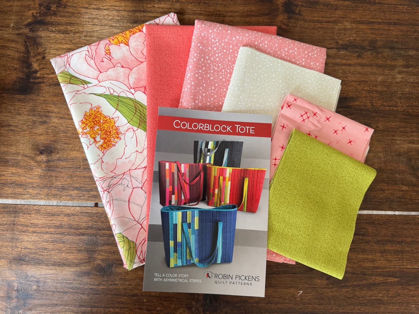 Colorblock Tote Kit - Darling Peonies Cream colorway.