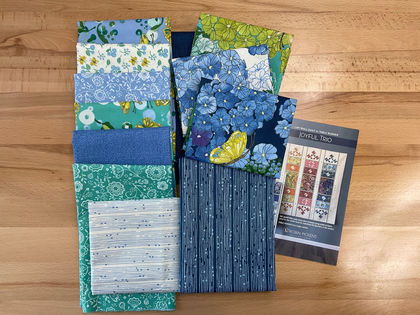 A Quilt Kit - Joyful Trio in Cottage Bleu