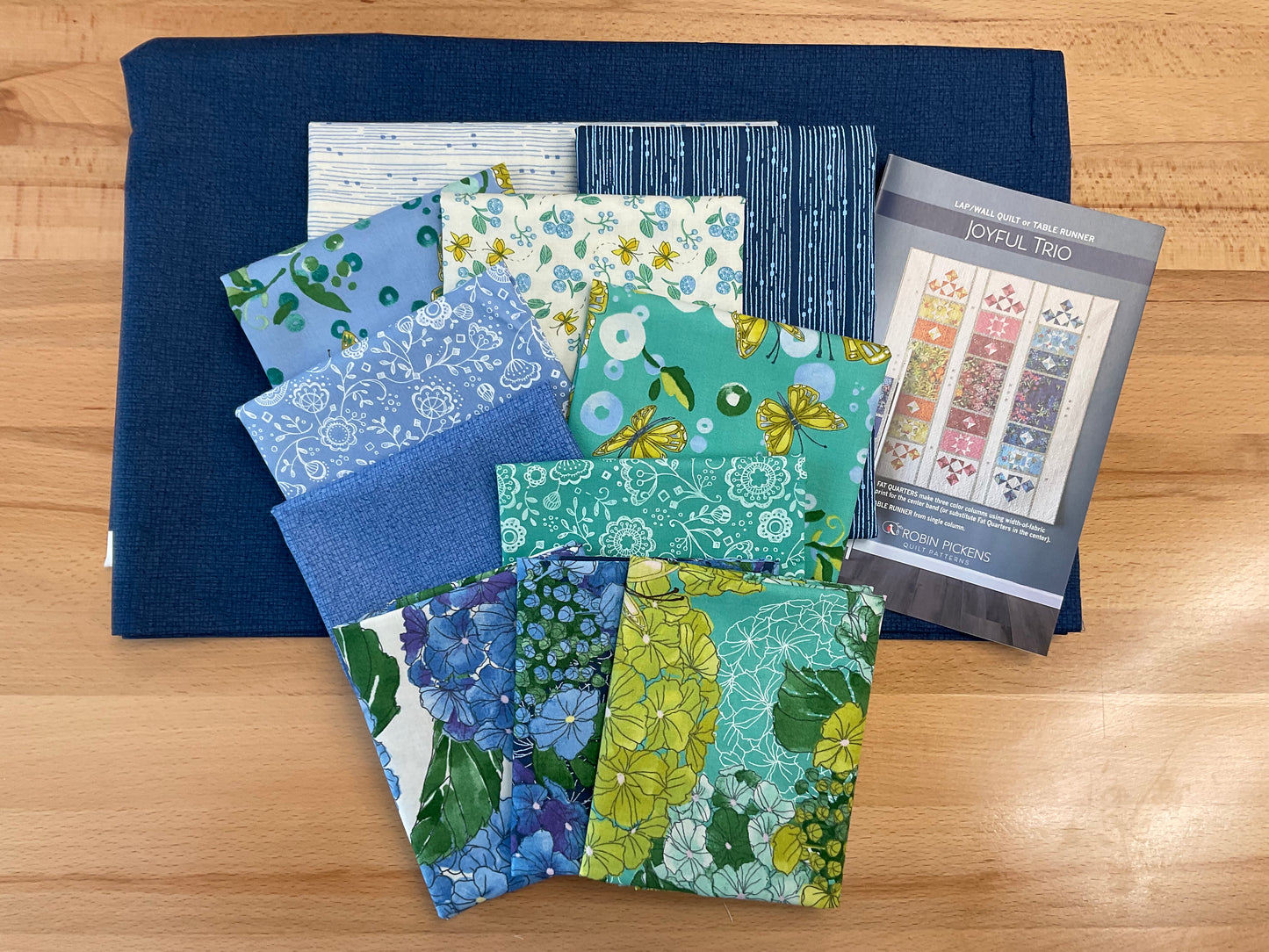 A Quilt Kit - Joyful Trio in Cottage Bleu