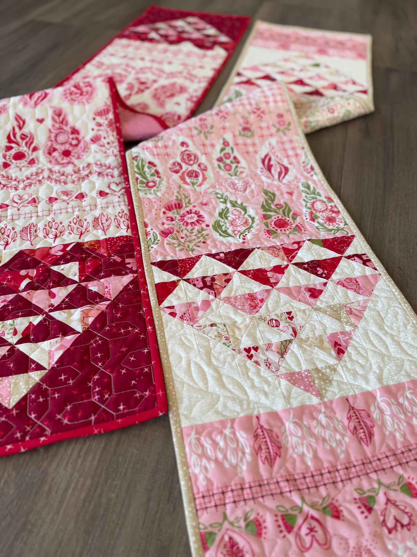 Fanciful Table Runner - Free digital pdf Pattern