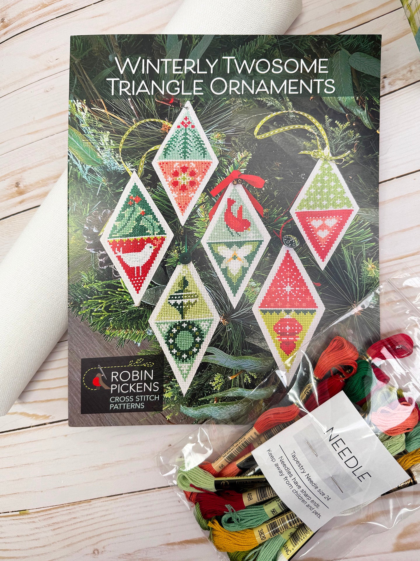 Winterly Twosome Triangle Ornament KIT