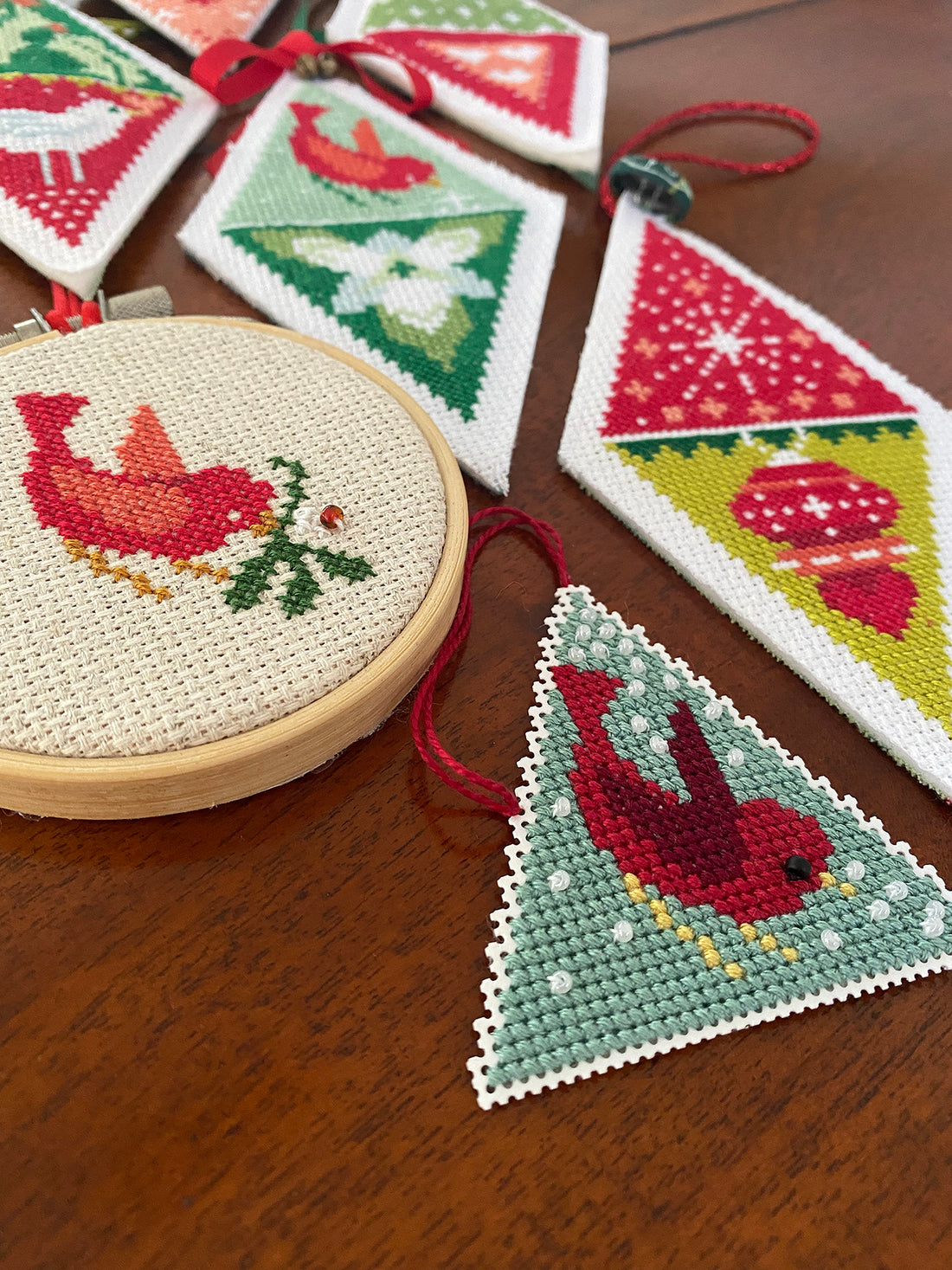 Triangular Robin Winterly Twosome Triangle Ornaments Cross Stitch PDF Pattern – Robin ...