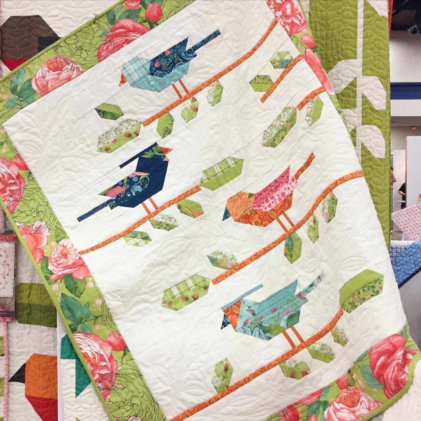 LITTLE BIRD SONG Small Wall Quilt PRINTED BOOKLET by Robin Pickens 34" x 43"