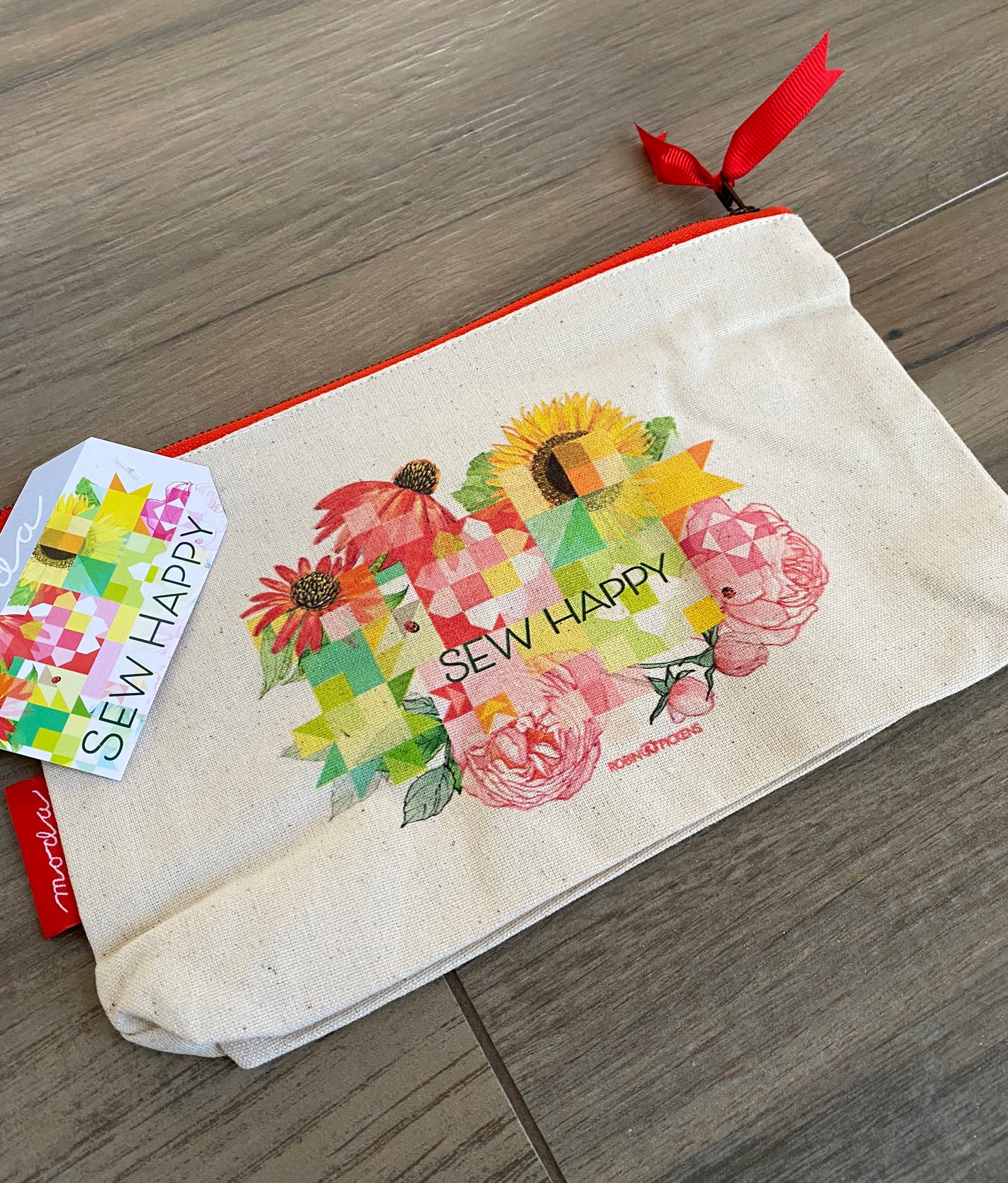 Sew Happy Zipper Pouch