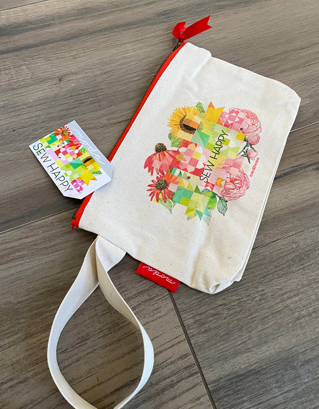 Sew Happy Zipper Pouch